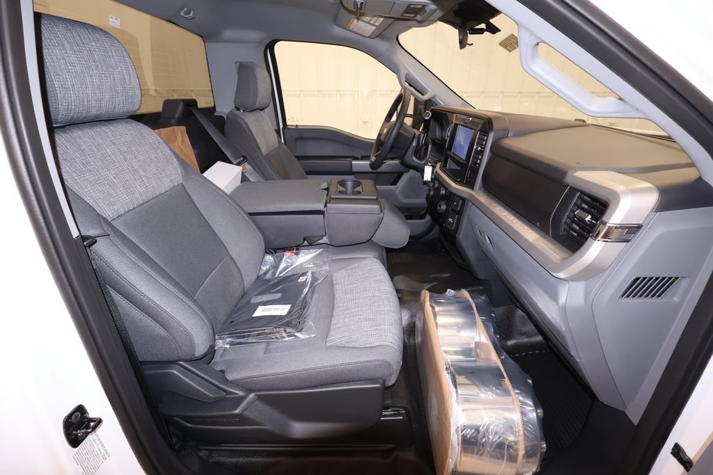 New 2026 Ford F600 4x4 Regular Cab Super Duty w/ XLT Value Package image 14