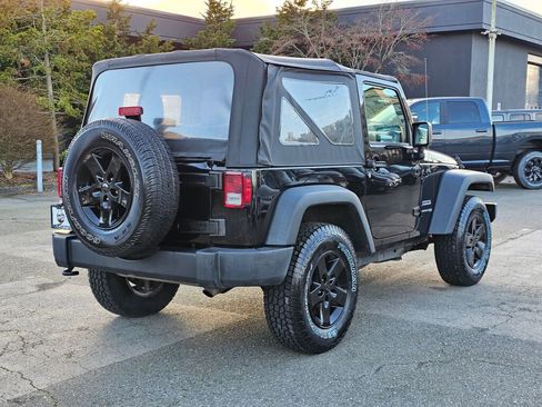 Used 2018 Jeep Wrangler Sport image 8