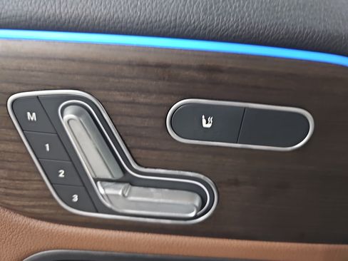 Certified 2025 Mercedes-Benz GLA 250 GLA 250 image 31