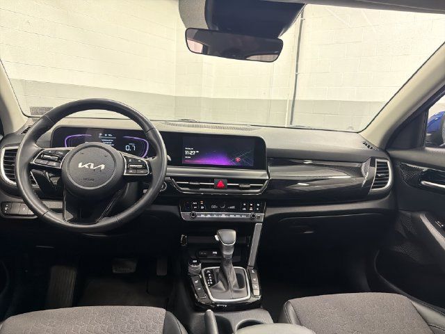 Certified 2025 Kia Seltos S AWD/4WD image 14