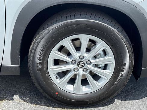 New 2026 Toyota Grand Highlander AWD Hybrid image 32