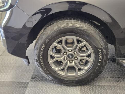 Certified 2025 Ford Expedition Active image 10