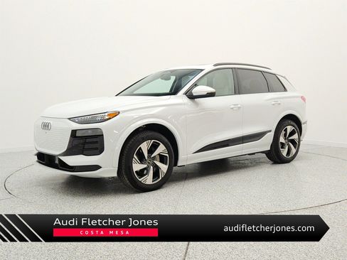Used 2025 Audi Q6 e-tron Premium Plus AWD/4WD image 1