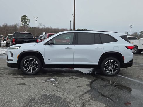 New 2026 Buick Enclave Sport Touring w/ Super Cruise Package image 5