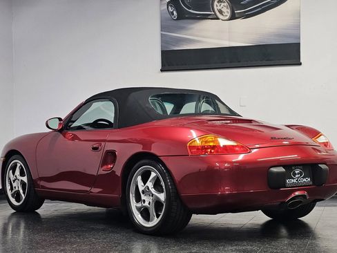 Used 2001 Porsche Boxster RWD image 16