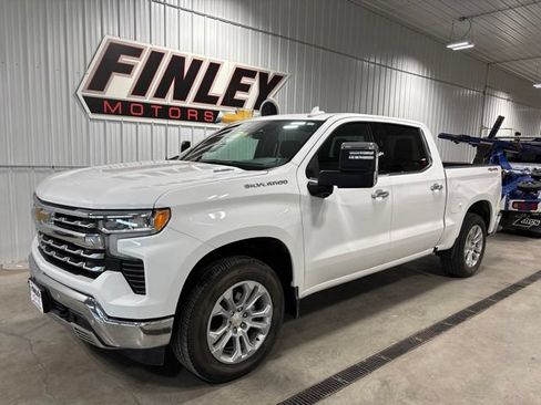 Used 2025 Chevrolet Silverado 1500 LTZ w/ Max Trailering Package AWD/4WD image 4
