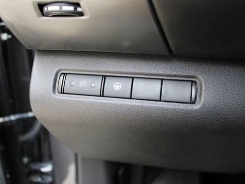 Used 2023 Nissan Pathfinder Rock Creek AWD/4WD image 14