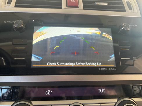 Used 2015 Subaru Outback 2.5i Premium AWD/4WD image 14