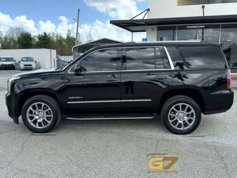 Used 2018 GMC Yukon Denali w/ Open Road Package RWD image 5