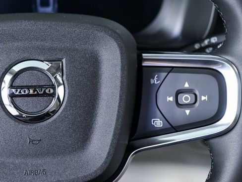 New 2026 Volvo XC40 B5 Plus w/ Protection Package Premier AWD/4WD image 10