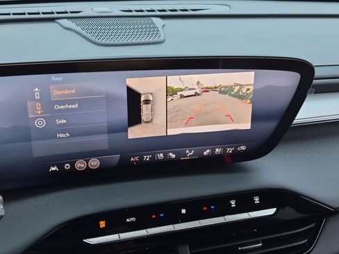 New 2026 Buick Enclave Avenir w/ Super Cruise Package FWD image 15