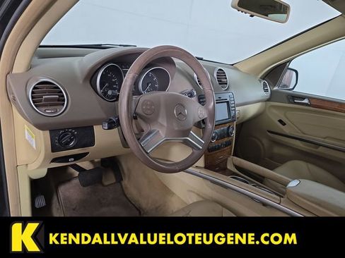 Used 2009 Mercedes-Benz ML 350 4MATIC image 3