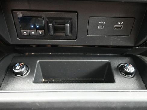 Used 2024 Nissan Titan Platinum Reserve w/ Moonroof Package image 29