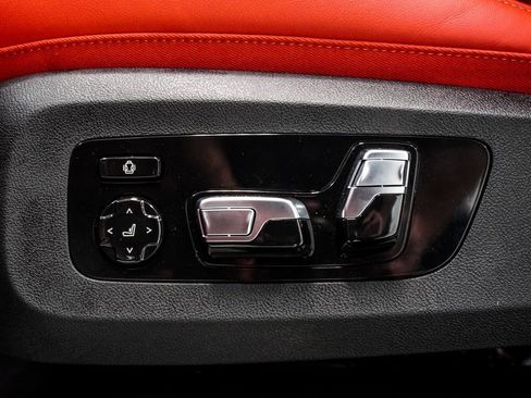 Used 2025 BMW XM Label Red image 7