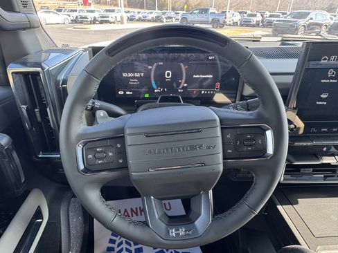 New 2026 GMC Hummer EV SUV image 13