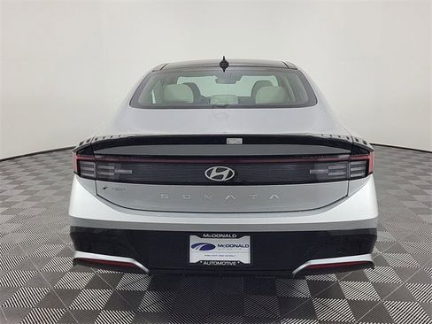 Certified 2025 Hyundai Sonata SEL image 22