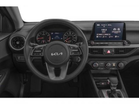 Used 2024 Kia Forte LXS FWD image 9