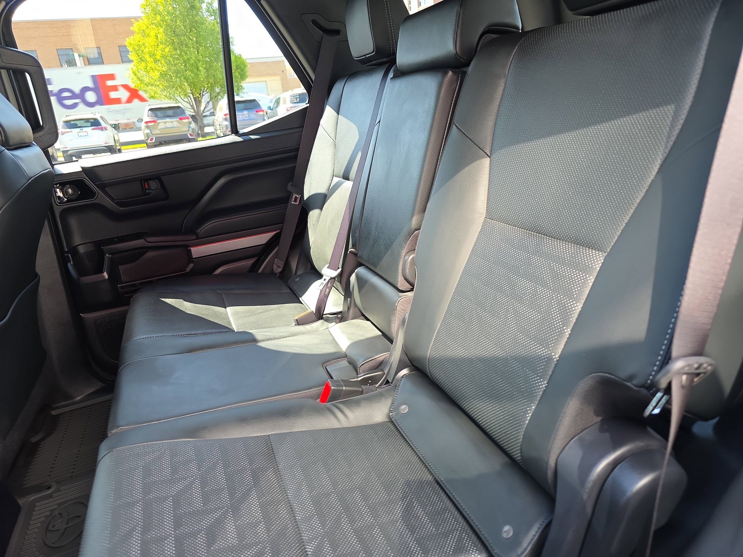Used 2026 Toyota 4Runner TRD Off-Road Premium AWD/4WD image 11