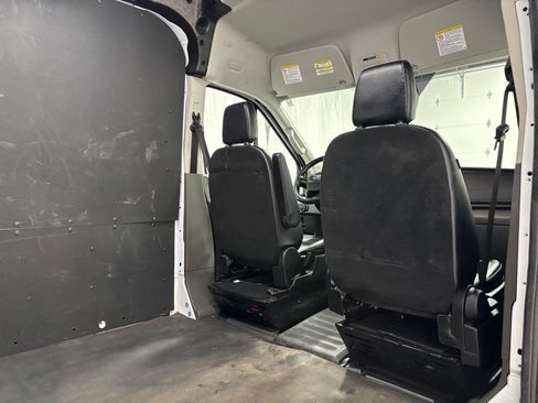 Used 2024 Ford Transit 250 148 Medium Roof w/ Load Area Protection Package RWD image 36