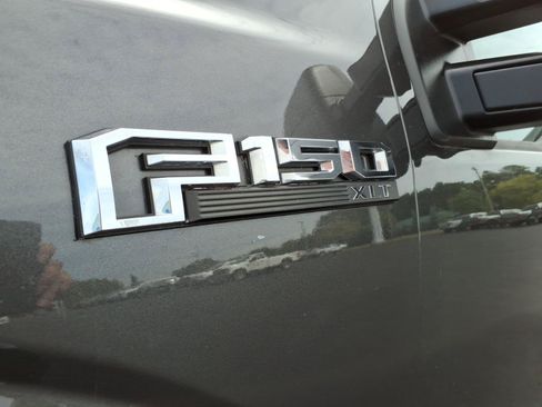 Used 2020 Ford F150 XLT w/ Equipment Group 302A Luxury AWD/4WD image 10