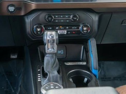 Used 2023 Ford Bronco Outer Banks AWD/4WD image 15