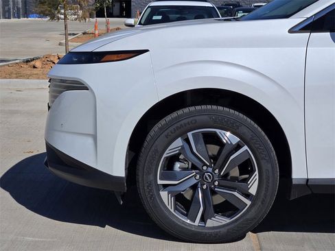 New 2026 Nissan Murano SV image 6