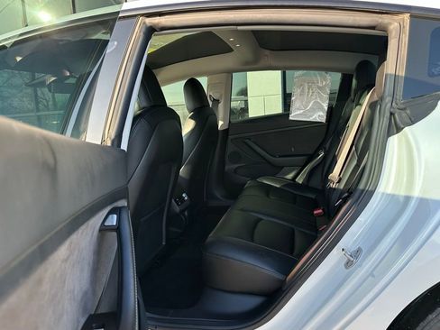 Used 2022 Tesla Model 3 Performance image 20