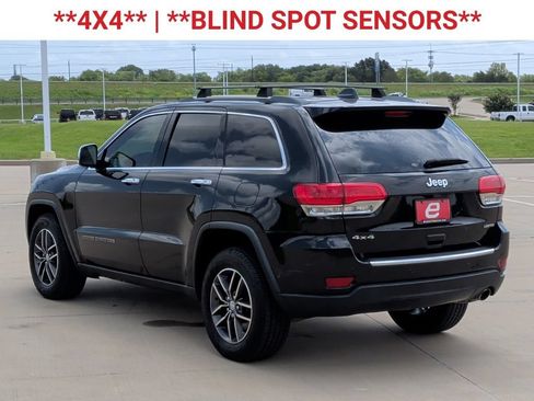 Used 2017 Jeep Grand Cherokee Limited AWD/4WD image 6