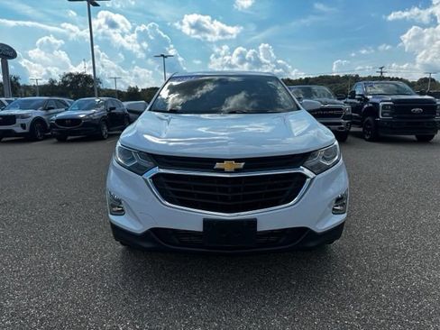 Used 2021 Chevrolet Equinox LT AWD/4WD image 2