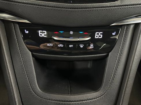 Certified 2022 Cadillac XT5 Premium Luxury w/ Technology Package image 22