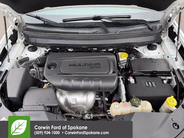 Used 2019 Jeep Cherokee Latitude Plus FWD image 34