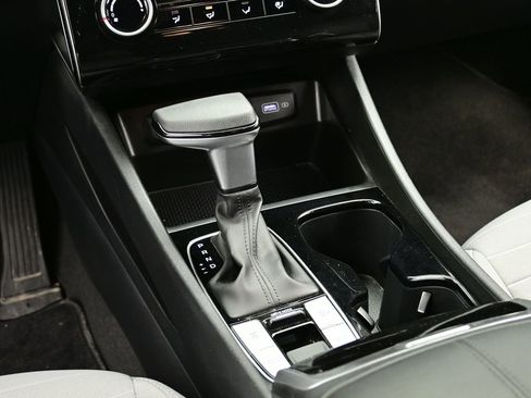 Used 2022 Hyundai Santa Cruz SE image 9