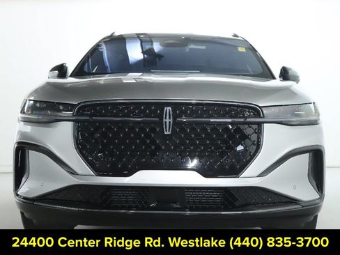 Certified 2024 Lincoln Nautilus Reserve w/ Equipment Group 202A AWD/4WD image 6