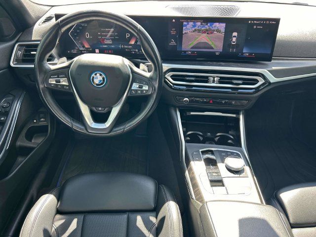 Used 2023 BMW 330e xDrive AWD/4WD image 13