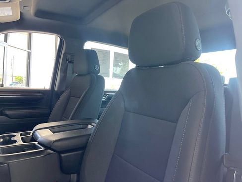 Used 2024 Chevrolet Silverado 2500 LT AWD/4WD image 8