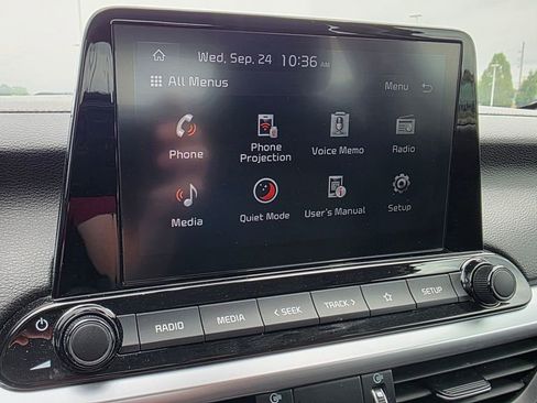 Used 2023 Kia Forte LXS image 32