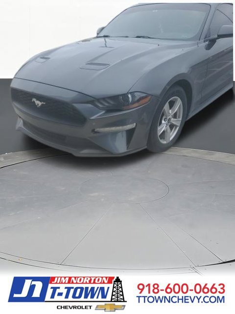 Used 2020 Ford Mustang Coupe RWD image 1