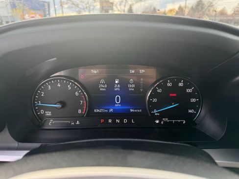 Used 2022 Ford Explorer XLT w/ Equipment Group 202A image 19