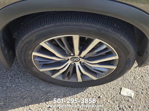 Used 2023 INFINITI QX60 Sensory w/ Vision Package AWD/4WD image 10