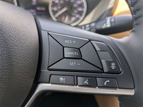 New 2025 Nissan Sentra SV w/ SV Premium Package image 18