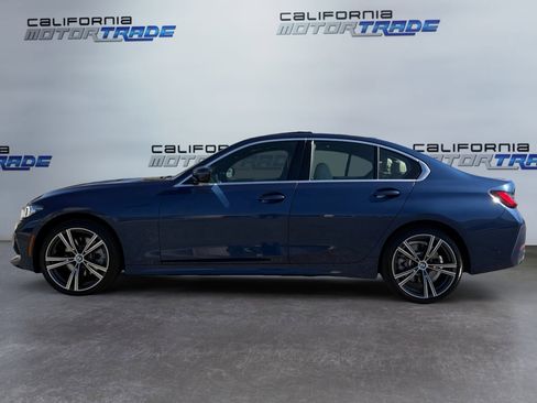 Used 2024 BMW 330i 330i w/ Convenience Package image 8