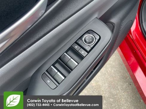 New 2026 Toyota Prius XLE AWD/4WD image 19