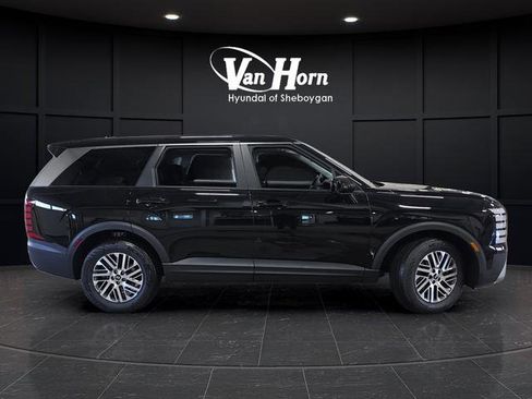 New 2026 Hyundai Palisade SE image 1