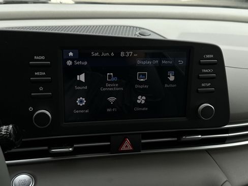 New 2026 Hyundai Elantra Sport FWD image 20