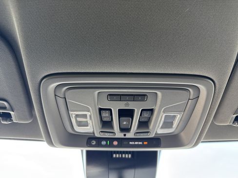 New 2025 GMC Sierra 2500 Denali w/ Denali Reserve Package image 26