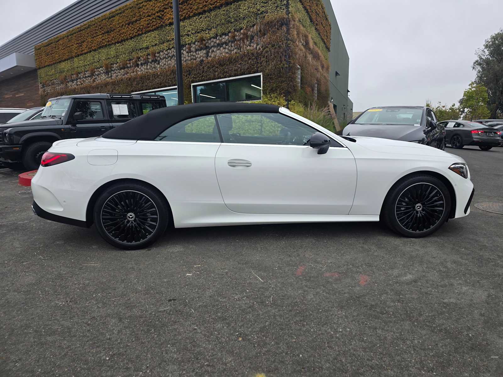 New 2027 Mercedes-Benz CLE 450 4MATIC Cabriolet image 2