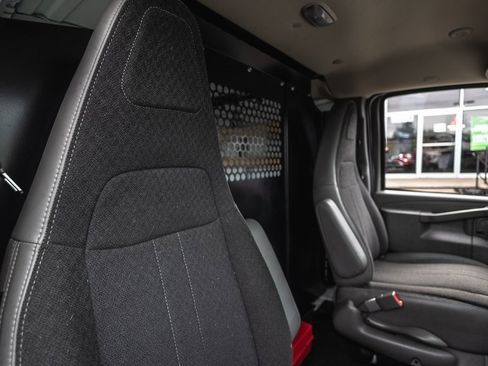 Used 2024 Chevrolet Express 2500 w/ Driver Convenience Package image 24