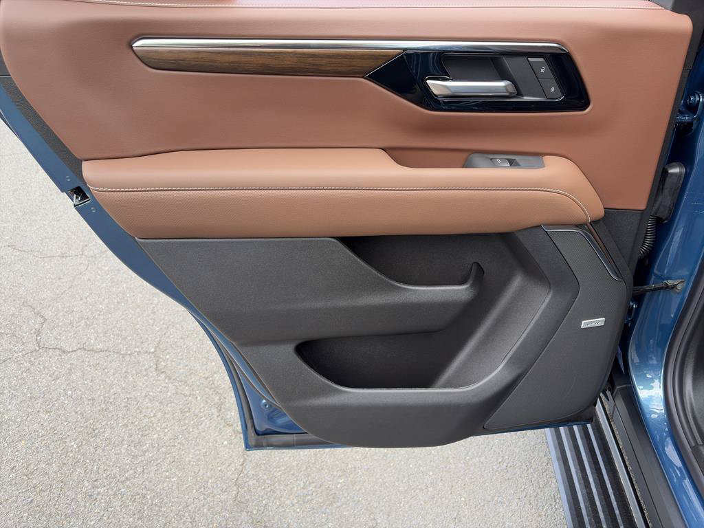 New 2026 Chevrolet Tahoe High Country AWD/4WD image 27