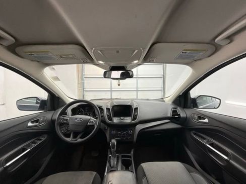 Used 2019 Ford Escape SE FWD image 10