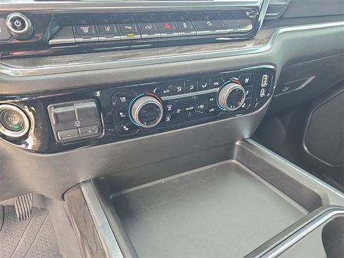 Used 2024 Chevrolet Silverado 2500 LTZ w/ LTZ Plus Package image 24